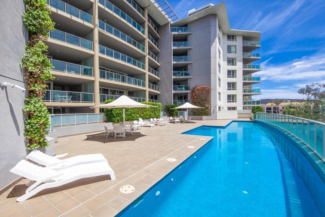 Pacific Suites Канберра Экстерьер фото